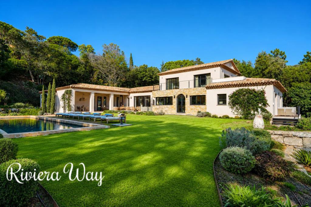Villa in La Croix-Valmer, photo #1, listing #105455364