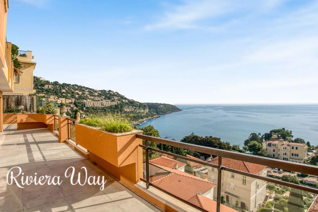 4 room apartment in Roquebrune — Cap Martin, photo #2, listing #100320108