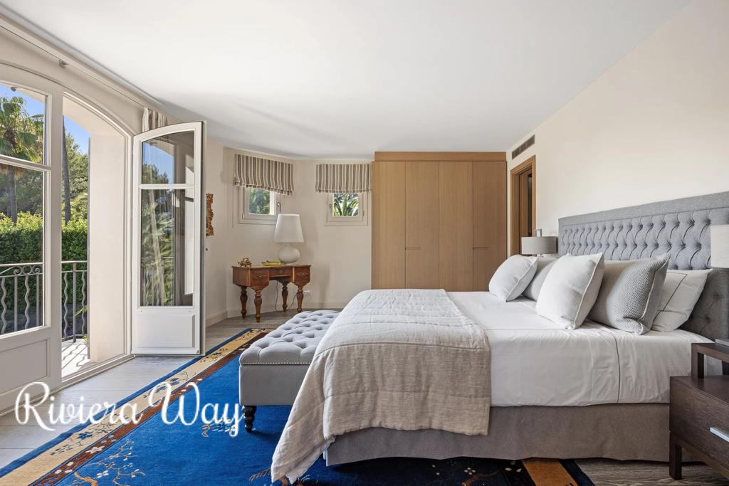 7 room villa in Mougins, photo #7, listing #104595414