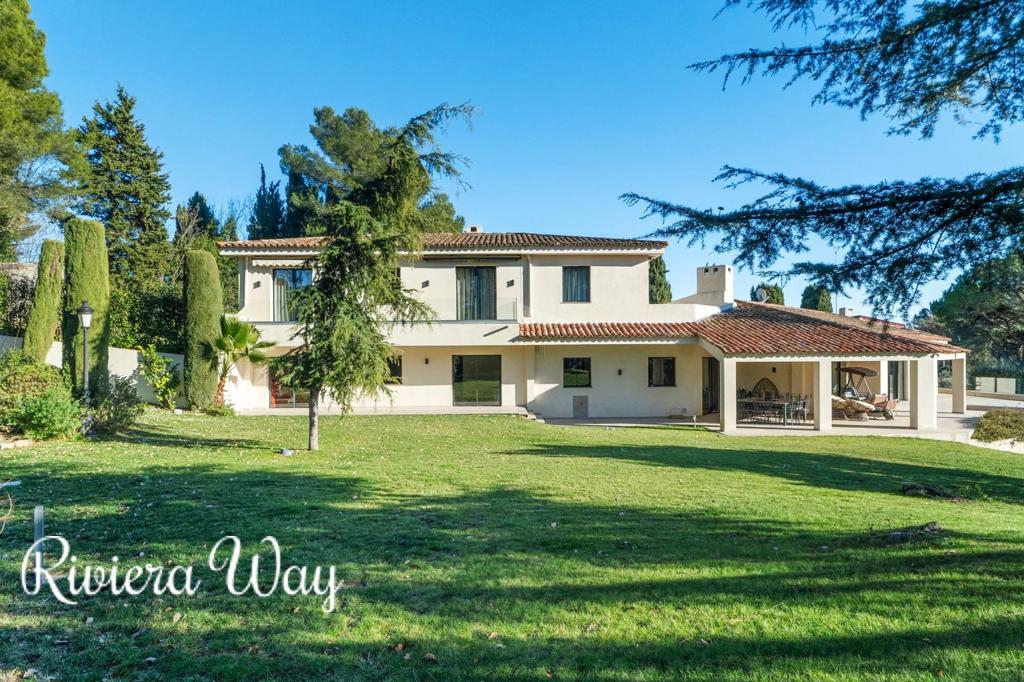 15 room villa in Tourrettes-sur-Loup, photo #4, listing #105229614