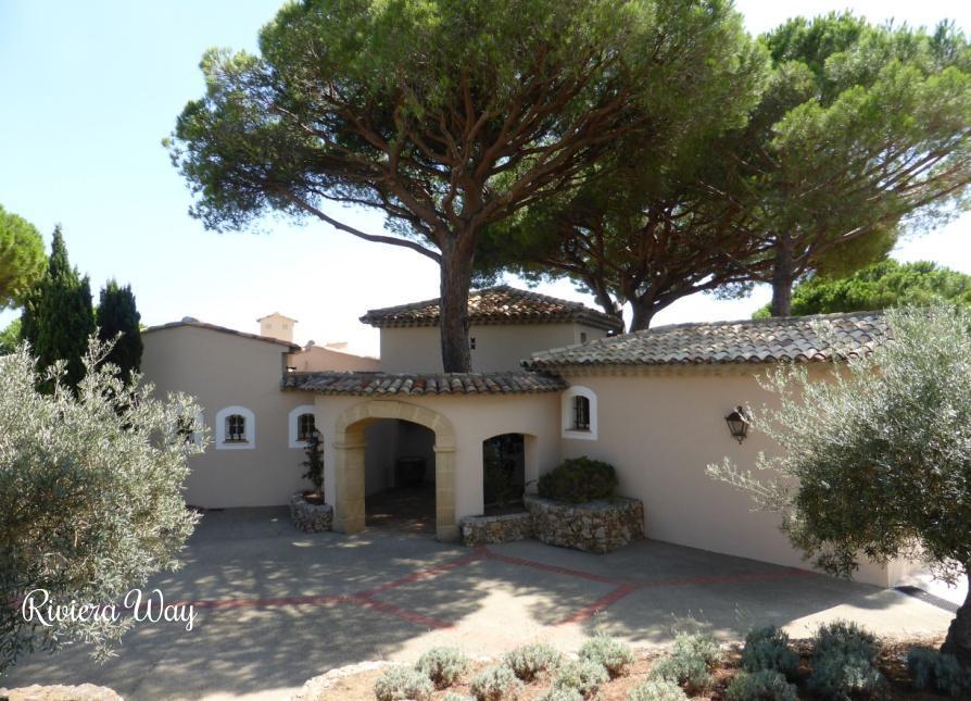 Villa in Sainte-Maxime, 664 m², photo #9, listing #62756064