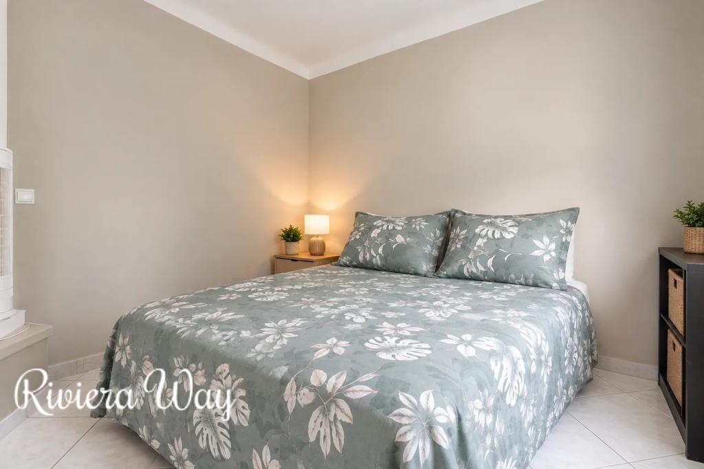 3 room apartment in Nice, photo #8, listing #107206428