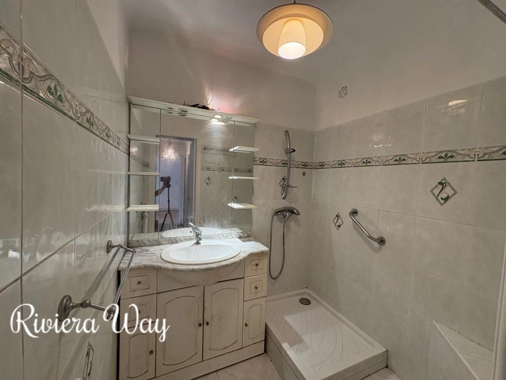 3 room apartment in Antibes, photo #6, listing #103123986