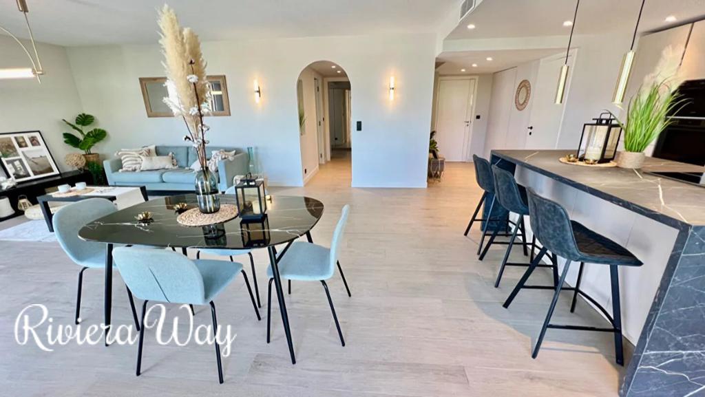 3 room apartment in Antibes, photo #8, listing #103465950