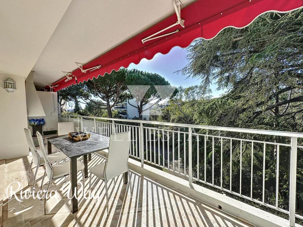Apartment in Cannes, 110 m², photo #1, listing #94704078