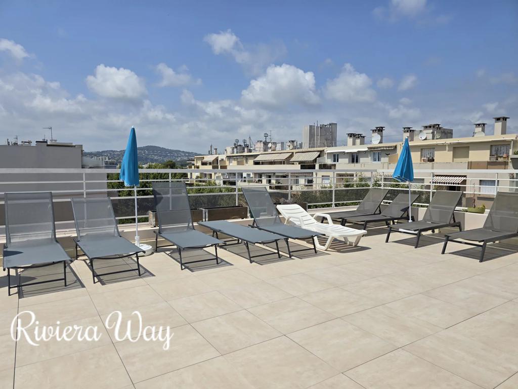 3 room apartment in Juan-les-Pins, photo #10, listing #103480608