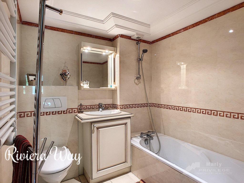 5 room penthouse in Californie - Pezou, photo #9, listing #78826104