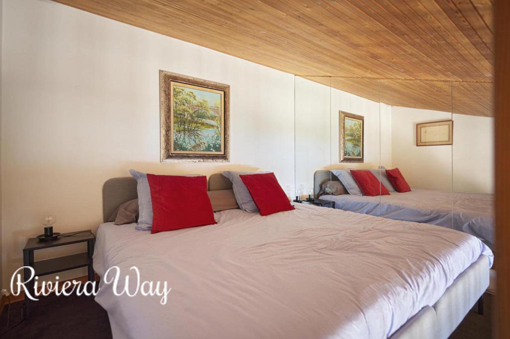 5 room villa in Roquebrune — Cap Martin, 317 m², photo #1, listing #94380342