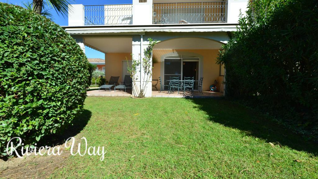 Apartment in Mougins, 67 m², photo #1, listing #80781624