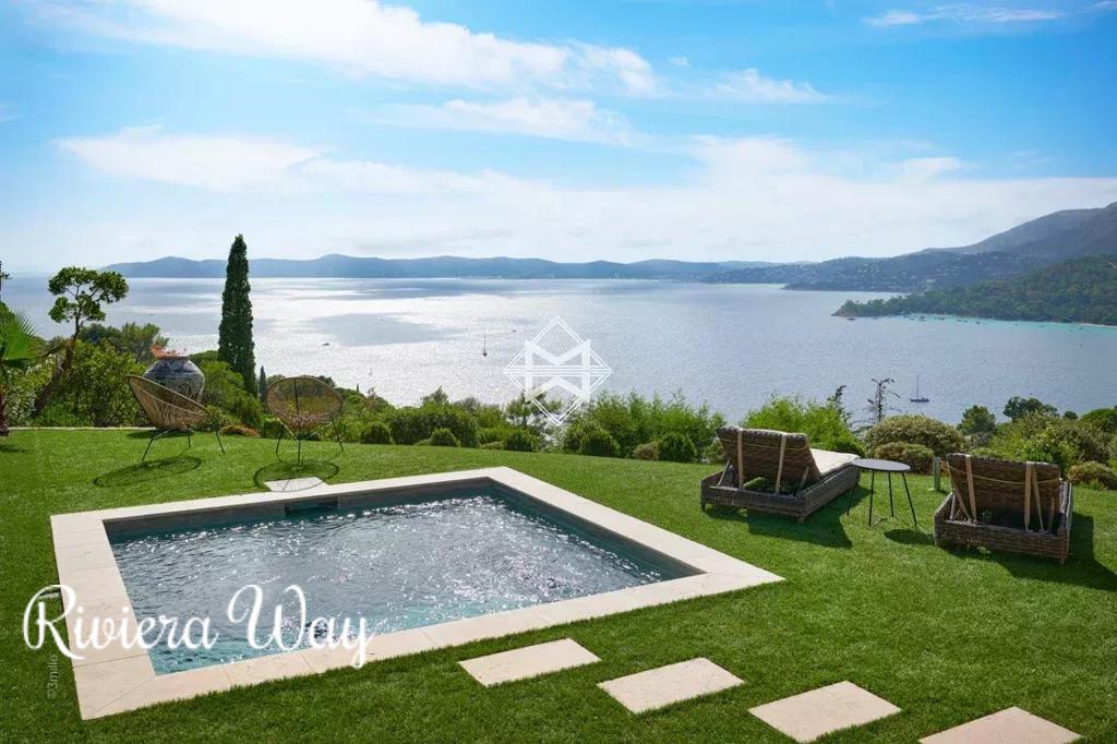 7 room villa in Le Lavandou, 210 m², photo #4, listing #104025936