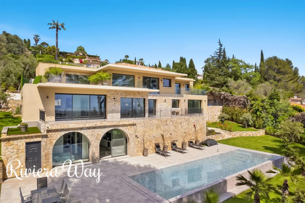 8 room villa in Mougins, photo #2, listing #101622948