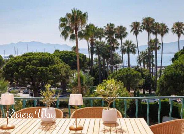 3 room apartment in Boulevard de la Croisette, 80 m², photo #2, listing #103243686