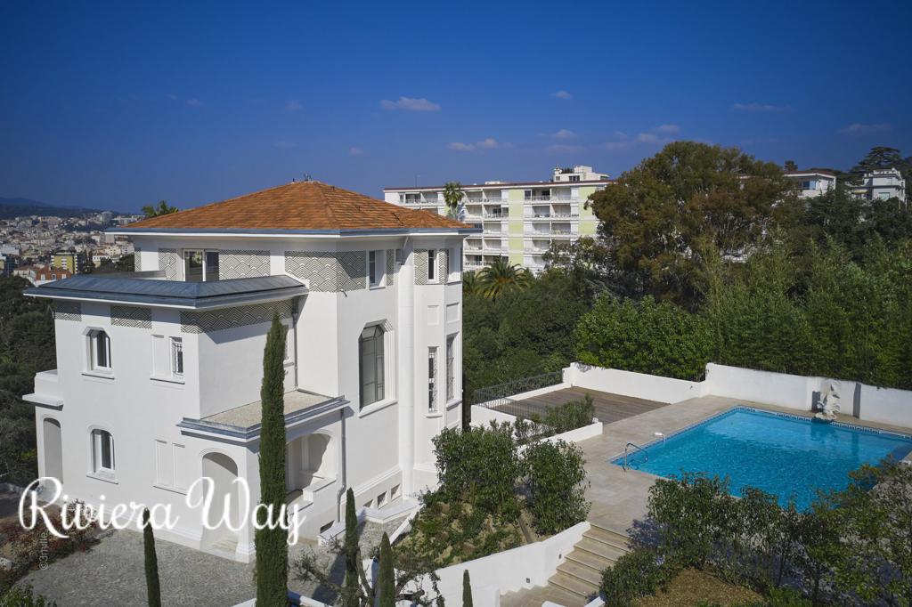Villa in Cannes, photo #9, listing #88548264