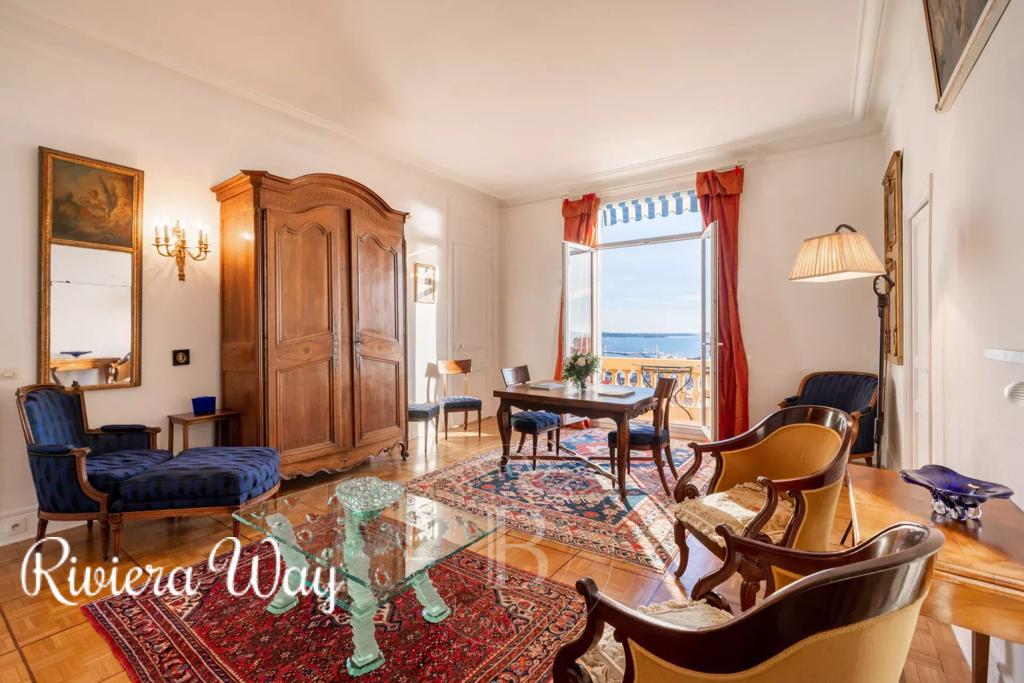 3 room apartment in Cannes, photo #7, listing #101560704