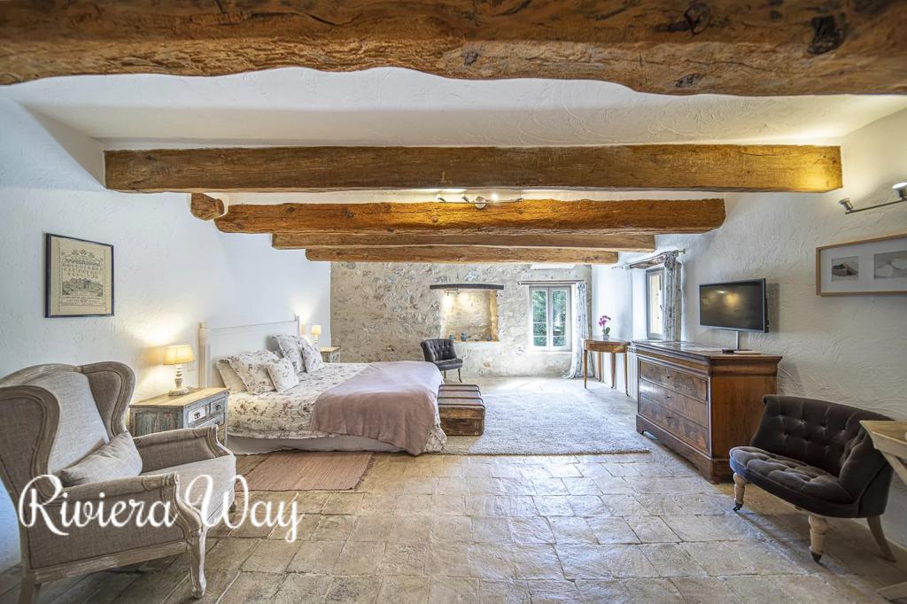 20 room villa in Grasse, photo #8, listing #99606066