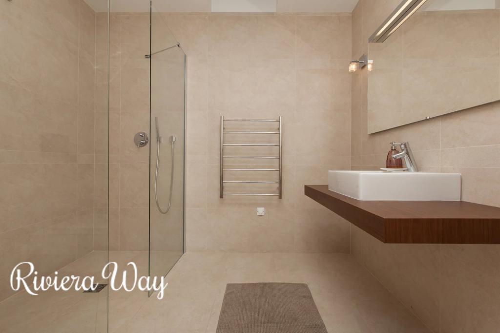 9 room villa in Ramatyuel, photo #2, listing #104374158