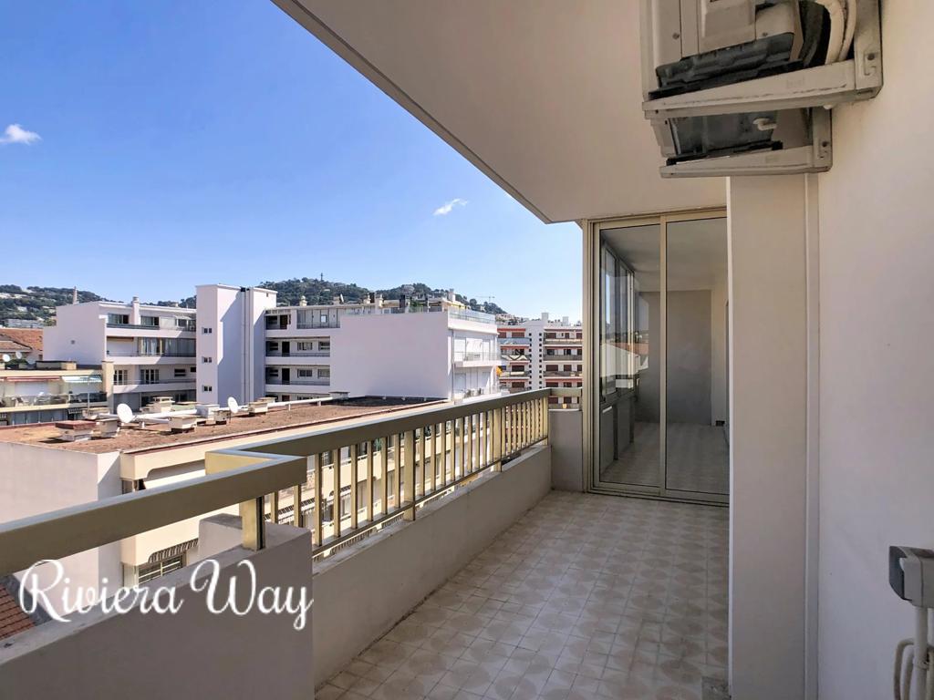 3 room apartment in Cannes, photo #5, listing #106151052
