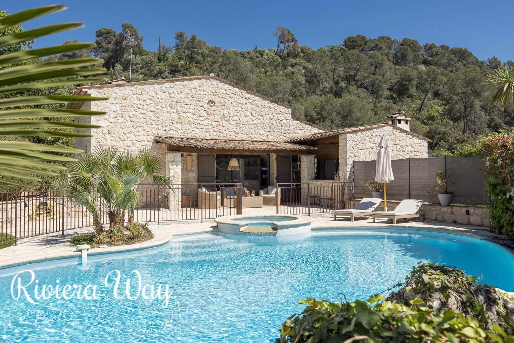 11 room villa in La Colle-sur-Loup, photo #1, listing #105908460