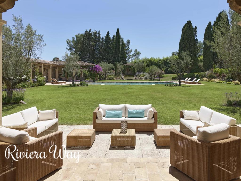 12 room villa in Mougins, photo #9, listing #94402392