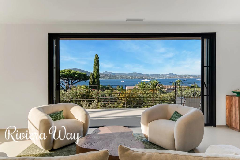 6 room villa in Gassin, photo #8, listing #107034774