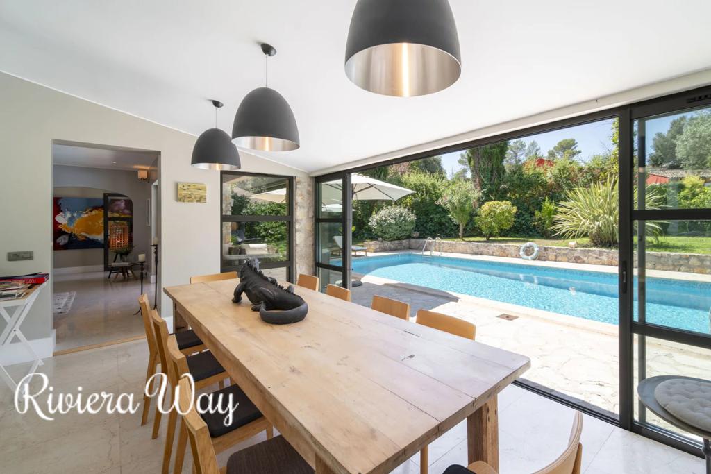 Villa in Mougins, photo #5, listing #103832106