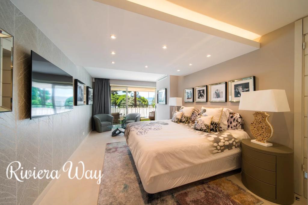 3 room apartment in Cannes, photo #7, listing #106918896