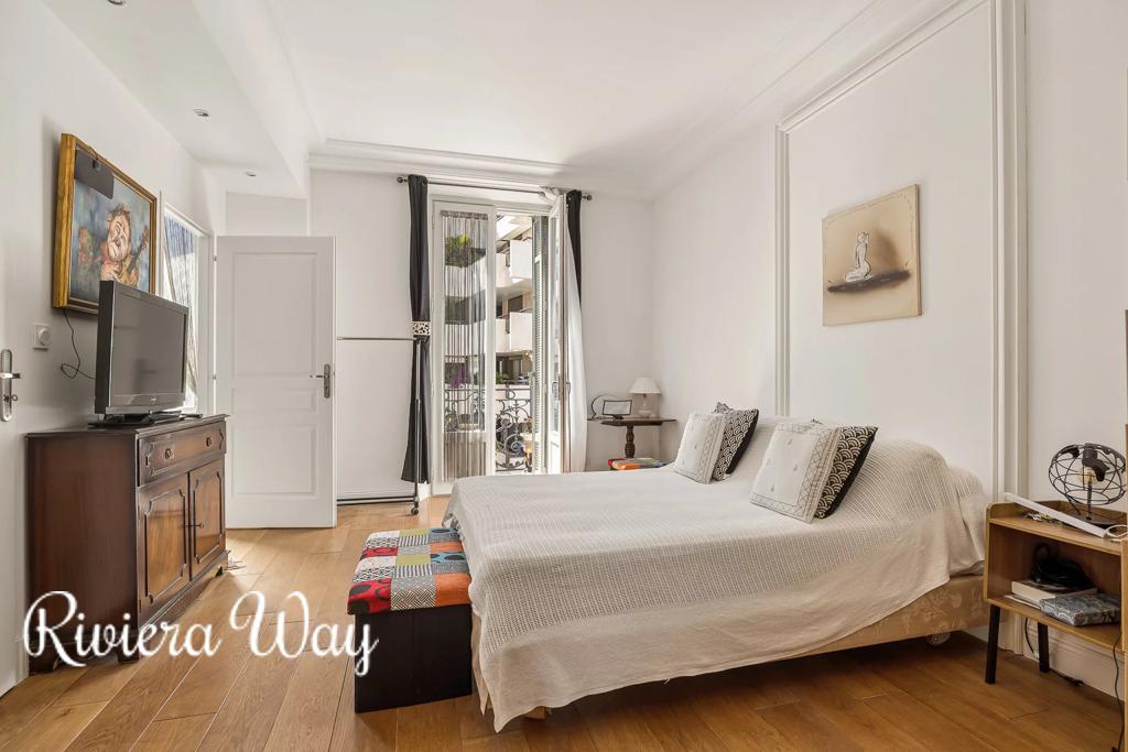 3 room apartment in Cannes, photo #6, listing #106452360