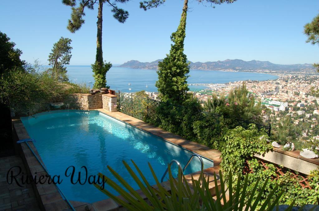 6 room villa in Cannes, 600 m², photo #1, listing #38522820