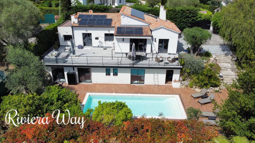 5 room villa in Mougins, photo #3, listing #102944142