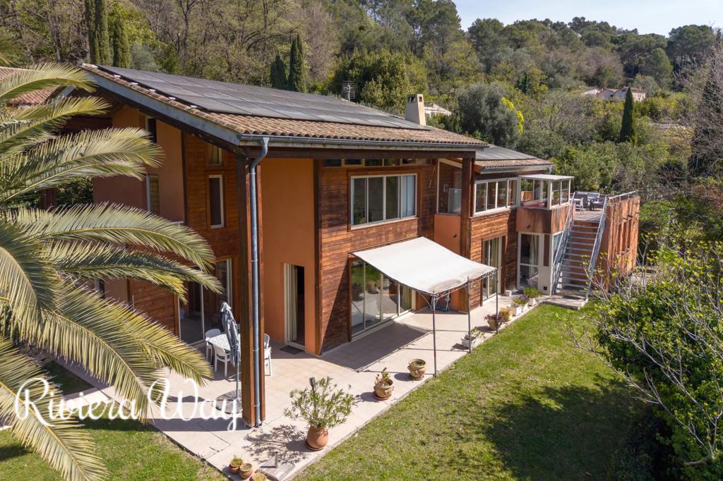 5 room villa in Mougins, photo #8, listing #106248324