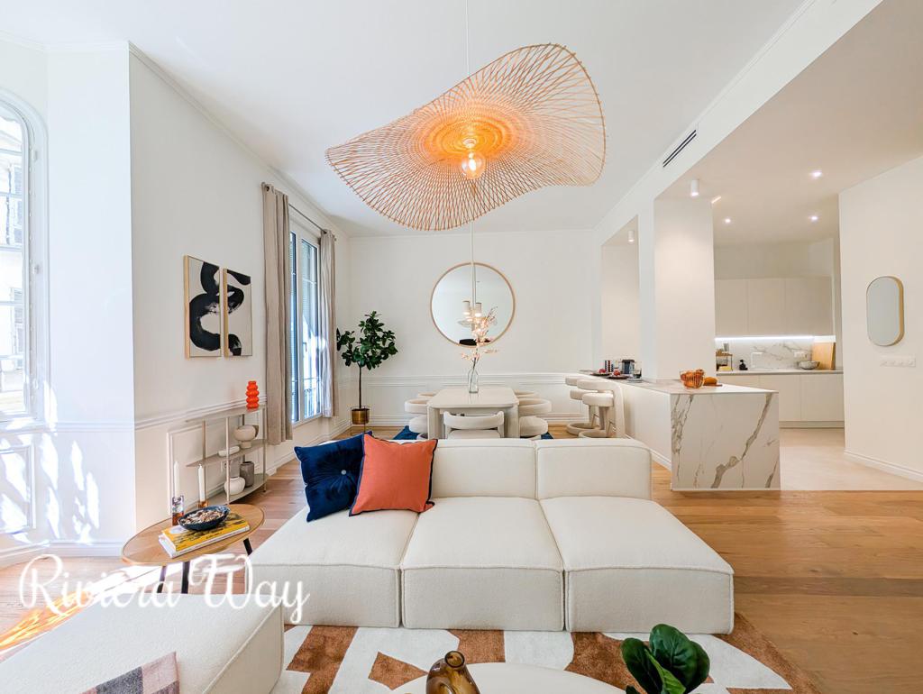 4 room apartment in Nice, 107 m², photo #4, listing #106035426