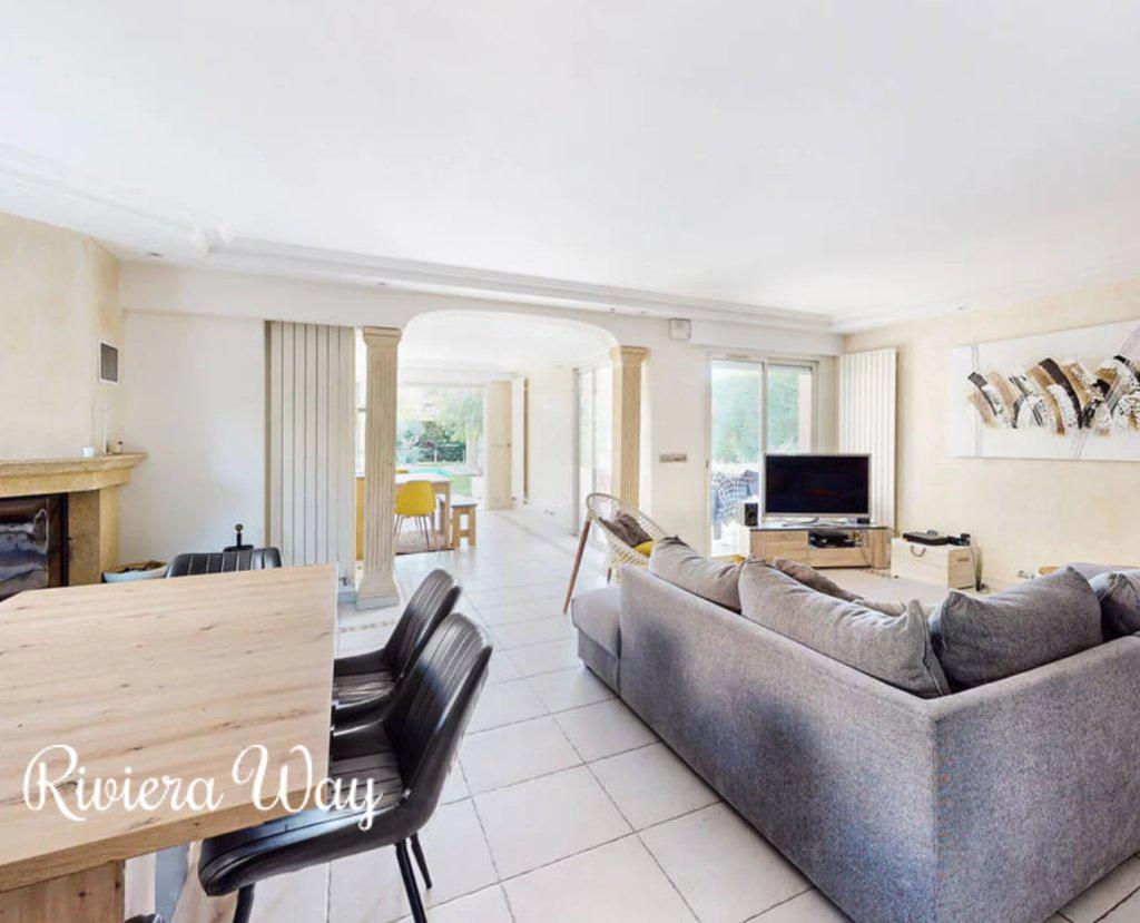 6 room villa in Antibes, 240 m², photo #9, listing #103204500