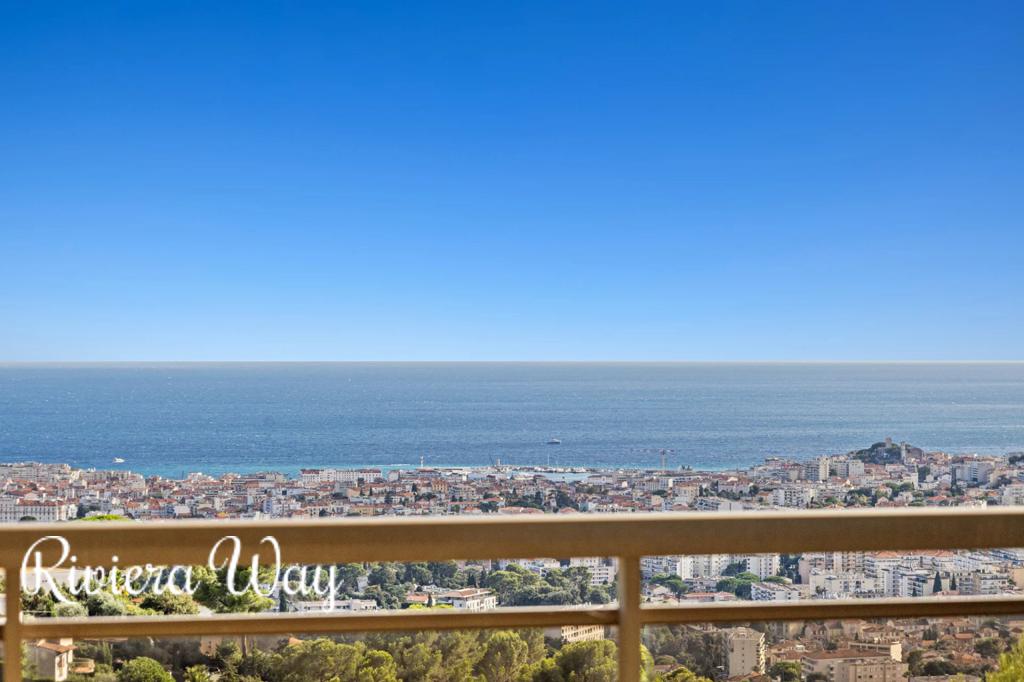 2 room apartment in Le Cannet, photo #7, listing #104028624