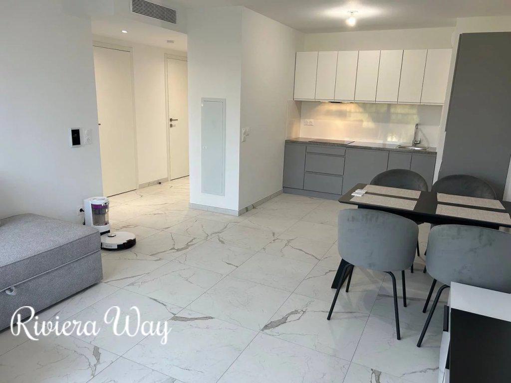 2 room new home in St-Laurent-du-Var, 47 m², photo #3, listing #105088578