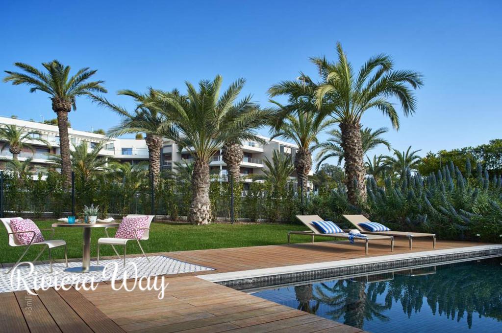 Apartment in Cap d'Antibes, 109 m², photo #1, listing #78363810