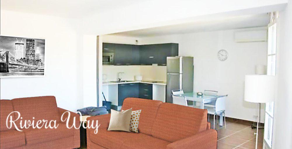 2 room apartment in Saint-Tropez, 49 m², photo #3, listing #82411098