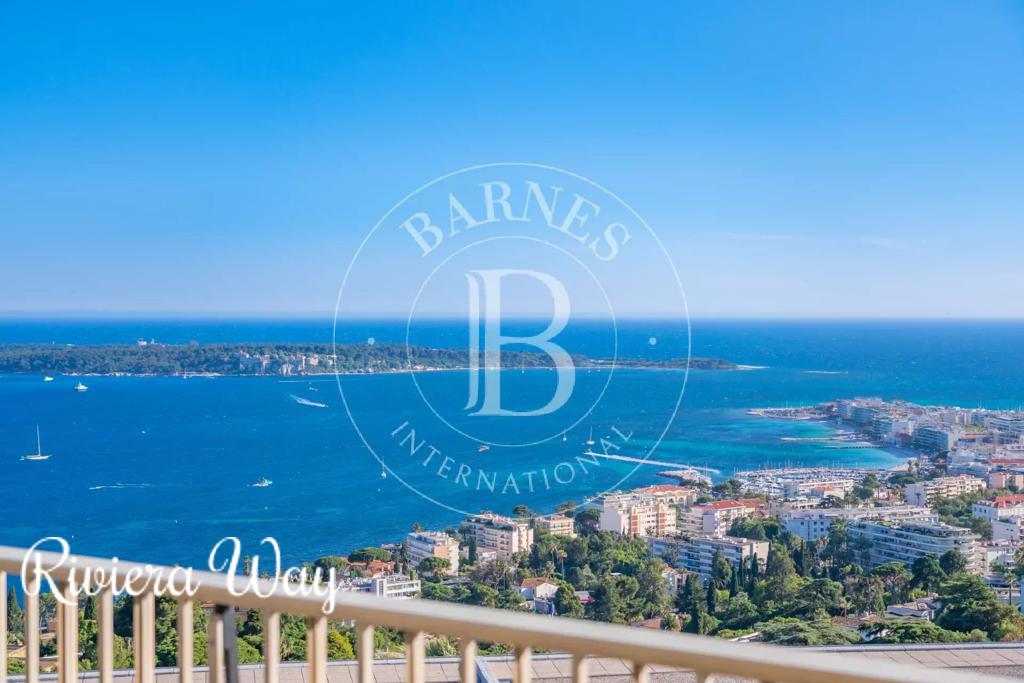 4 room apartment in Cannes, photo #6, listing #99658776