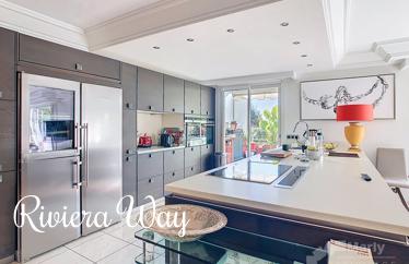 5 room apartment in Californie - Pezou