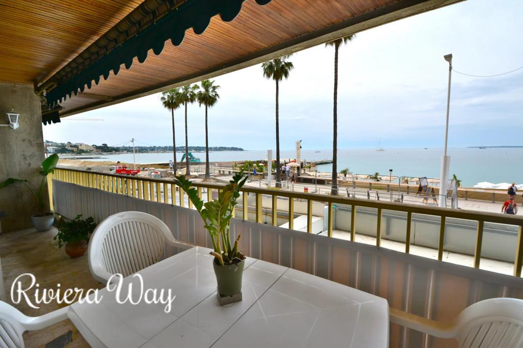 3 room apartment in Juan-les-Pins, photo #5, listing #102969594