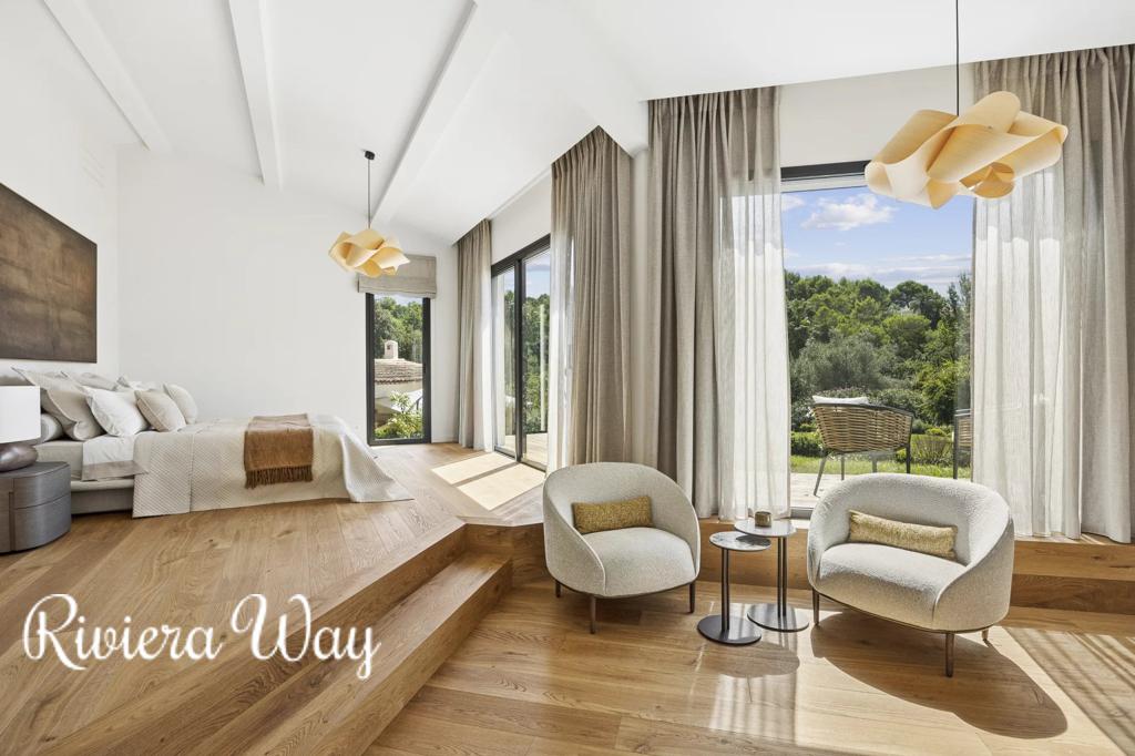 7 room villa in Mougins, photo #6, listing #106990674