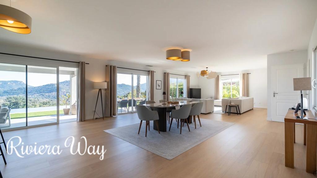 8 room villa in Les Adrets-de-l'Estérel, photo #7, listing #105921858