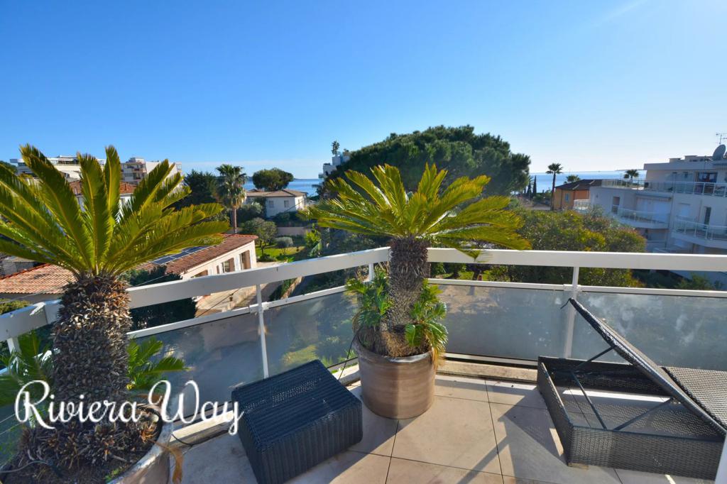 2 room apartment in Juan-les-Pins, photo #9, listing #101871210