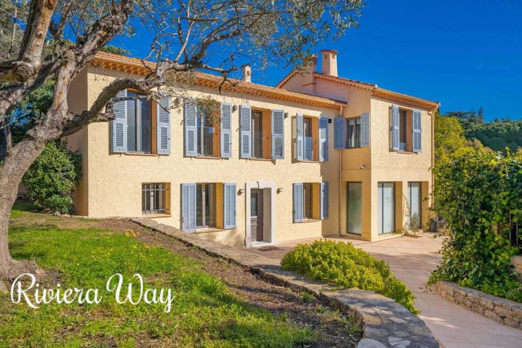 10 room villa in Cannes, photo #2, listing #102995718