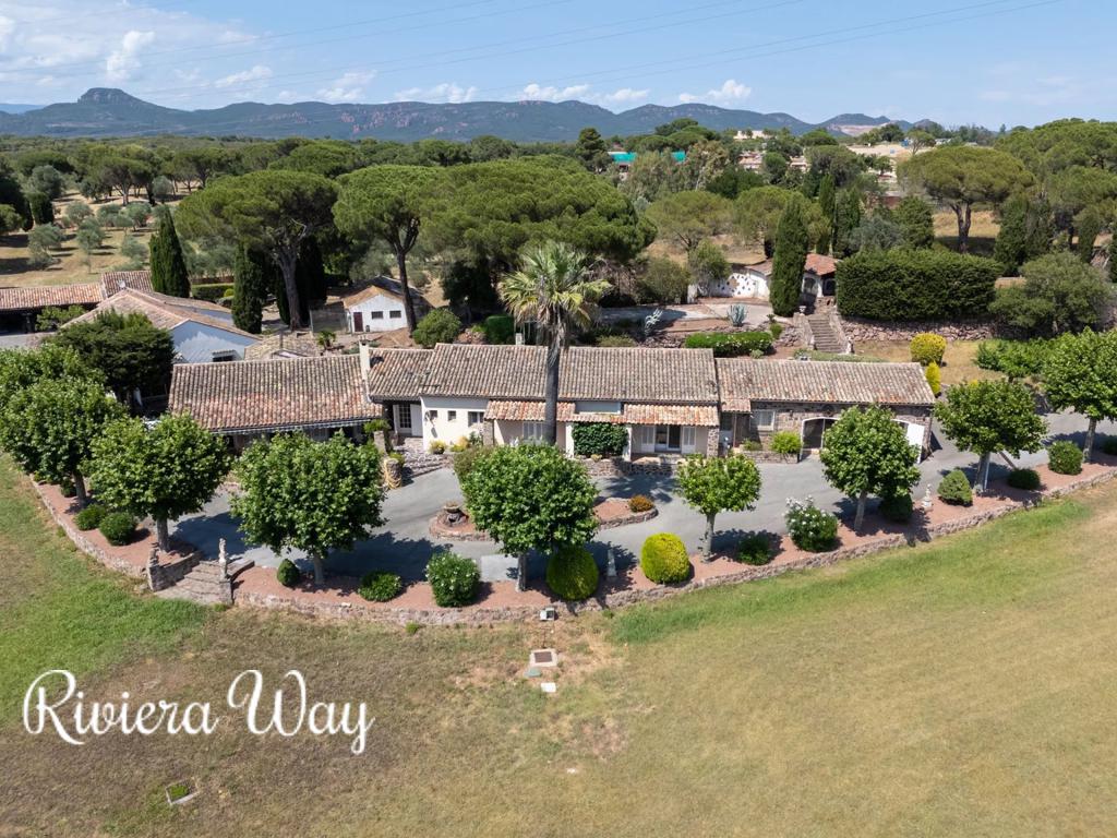 12 room villa in Puget-sur-Argens, photo #1, listing #106454880