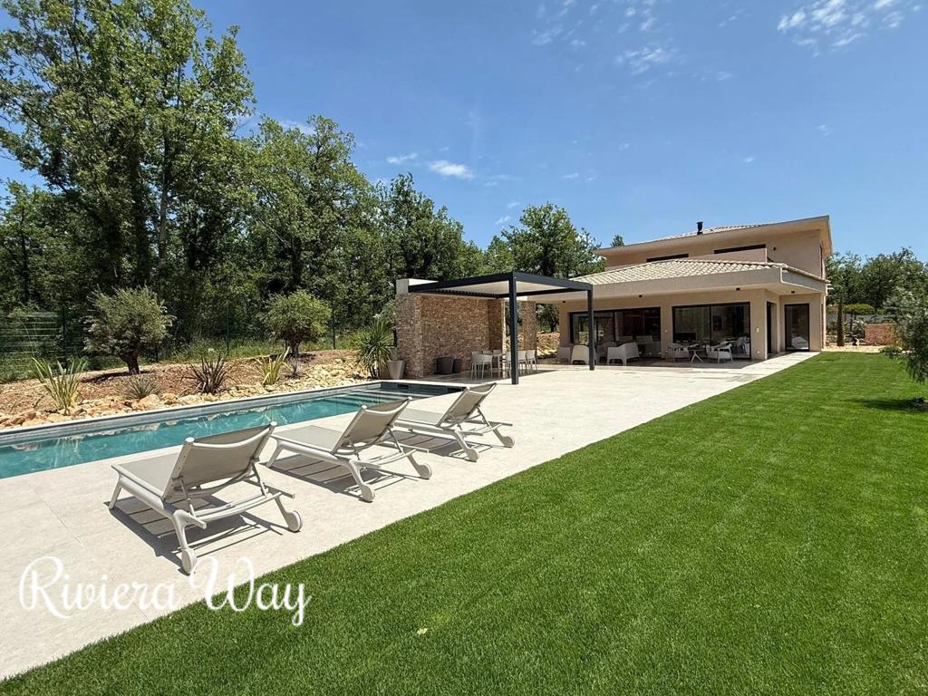 6 room villa in Fayence, photo #7, listing #100230144