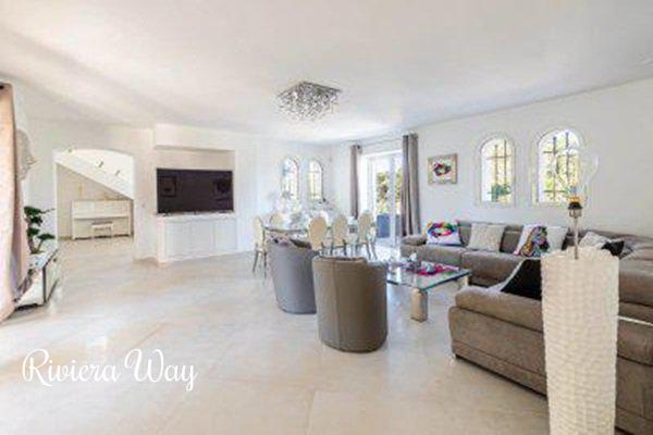 11 room villa in Antibes, 350 m², photo #8, listing #103204878