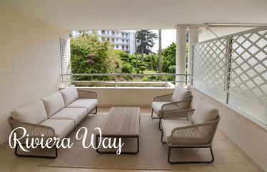 Apartment in Antibes