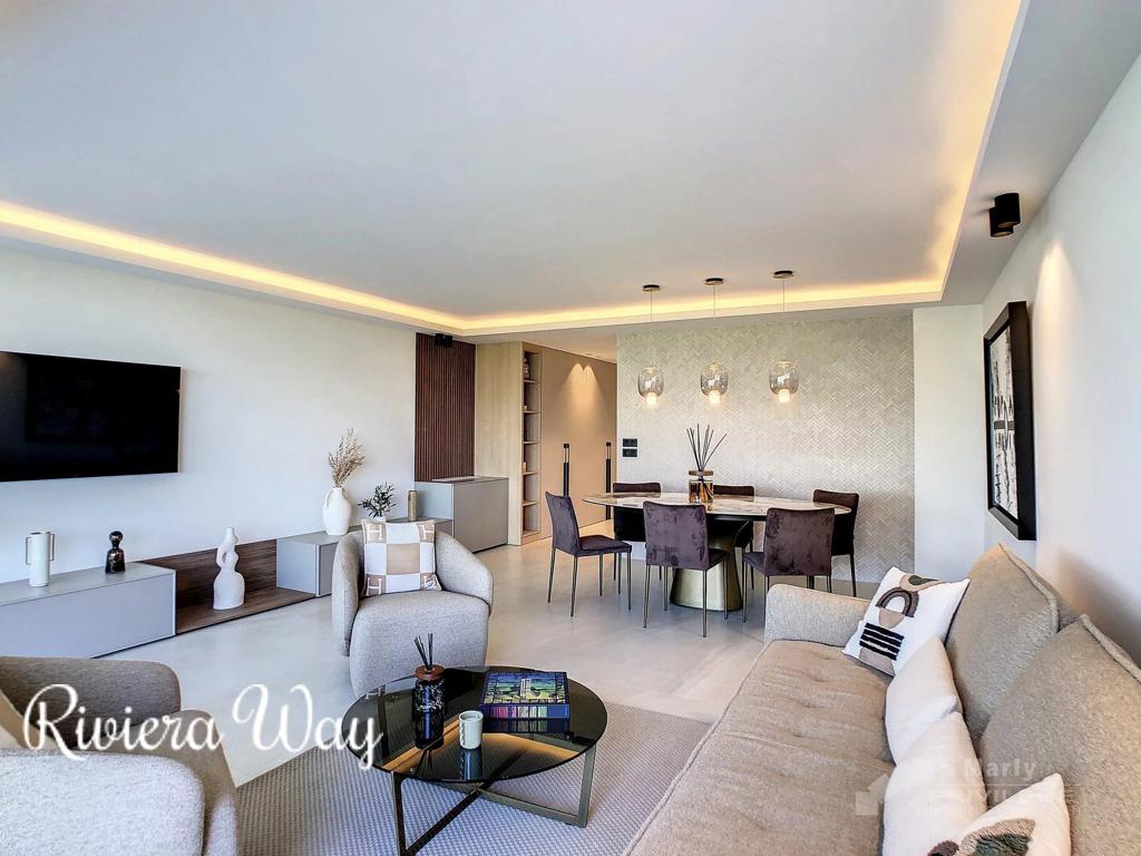 4 room apartment in Cannes, photo #8, listing #94354932