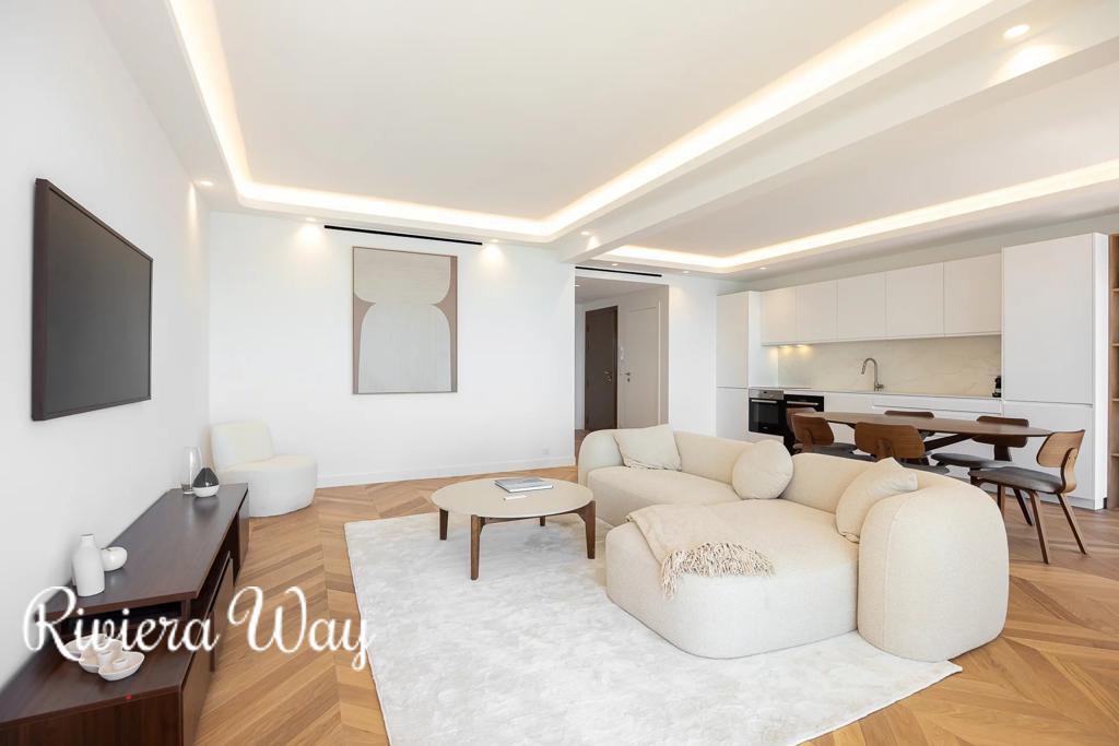 3 room apartment in Antibes, photo #5, listing #105680316
