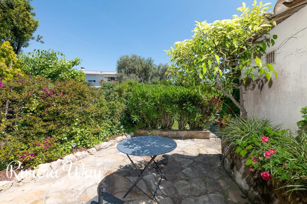 Villa in Cap d'Antibes, photo #8, listing #104090616